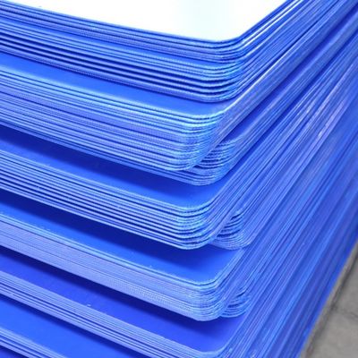 Gewölbte Schicht-Auflagen-Plastiktrennzeichen bedeckt des Polypropylen-3mm gerundete Ecke