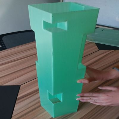 Plastikbaum-Verpackung hohles Baum-Schutz-Dreieck Twinwall pp. Corflute