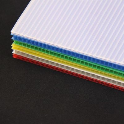 3mm Projekt-Gremium weißes Corflute-Brett, das Correx Bedecken imprägniert