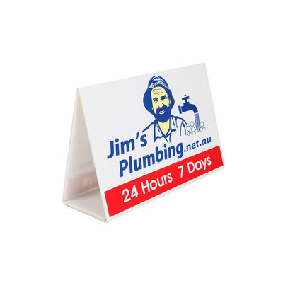 Versatile anpassbare Schriftzeichen aus Wellpappe, in verschiedenen Größen, Farben und Dicken für Profis erhältlich