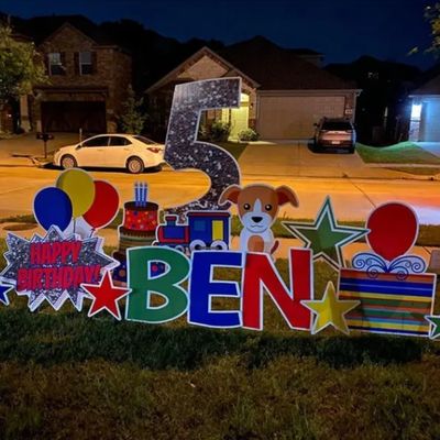 Feiern Sie einzigartig und unvergesslich mit personalisierten PP Yard Card Yard-Schildern für jede Gelegenheit